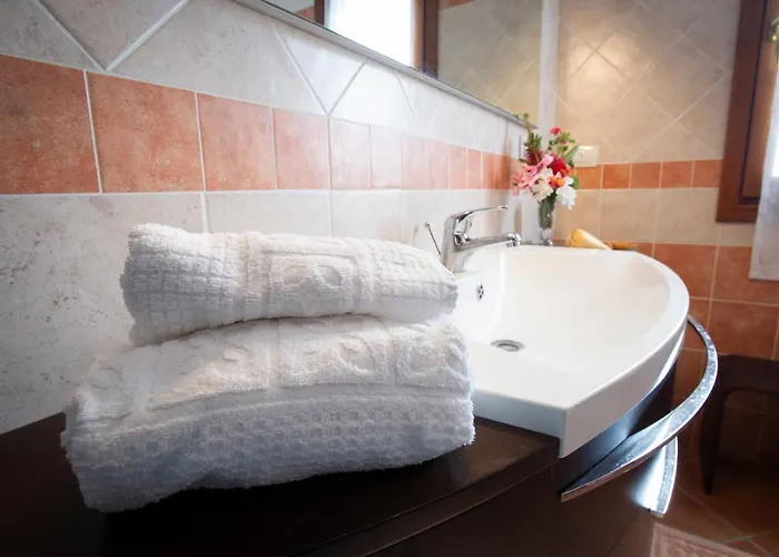 Cedrino Villa San Teodoro (Sardinia)