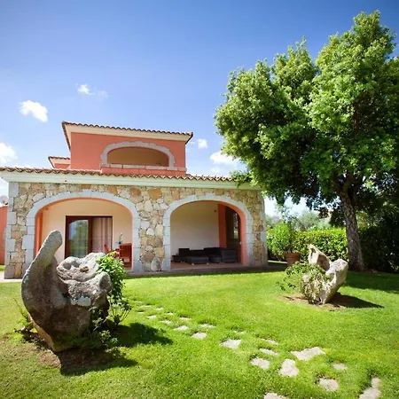 Villa Cedrino *